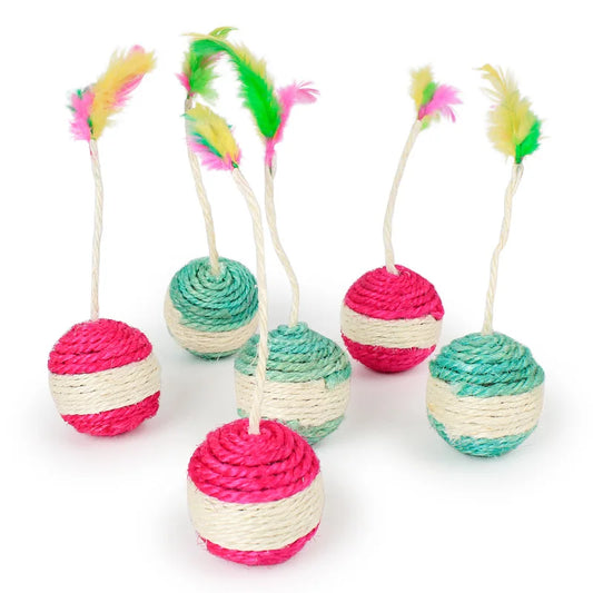 Interactive Sisal Scratching Ball Toy with Feather – For Cats