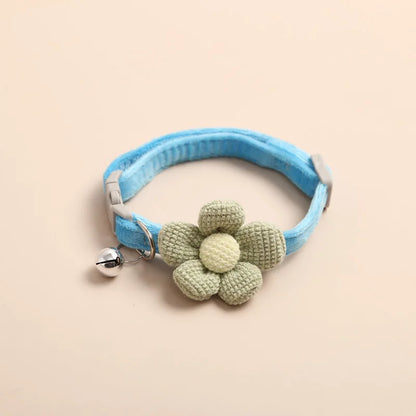 Lovely Cat Collar Adjustable Cartoon Style Soft Plush Flower Collar with Bell Kitten Necklace Small Dog Pet Supplies