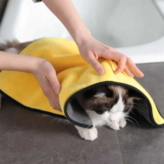 Quick Drying Dog And Cat Towels Soft Fiber Towels Absorbent Bath Towel Pet Bathrobe Convenient Cleaning Towel Pet Supplies